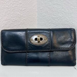 Fossil Black Leather Turnlock Wallet | Women’s Genuine Leather | Like New